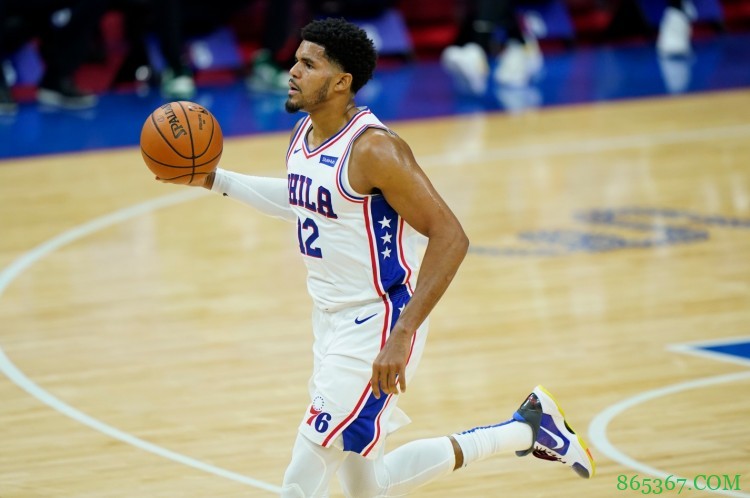 【大发体育评选】3月17日NBA最佳球员：利拉德