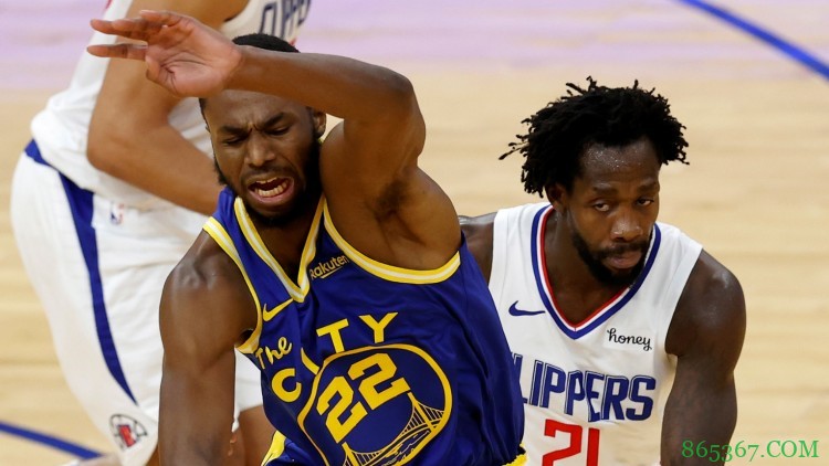 科尔谈维金斯近日进攻状态不佳:也许是因为累了