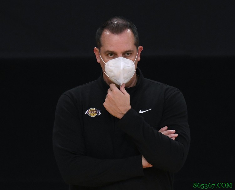 沃格尔：施罗德应该提高三分质量 贝勒是NBA最伟大的球员之一