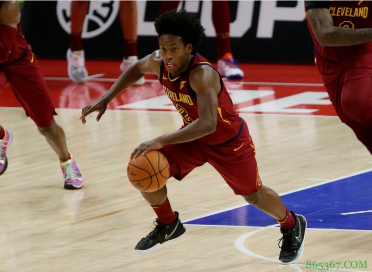 尽力了!塞克斯顿32分10助4板3断 助攻创赛季新高