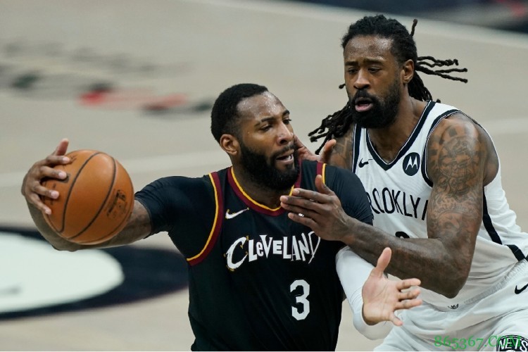 【分析】徘徊在交易&买断边缘的庄神 争冠的最佳拼图?