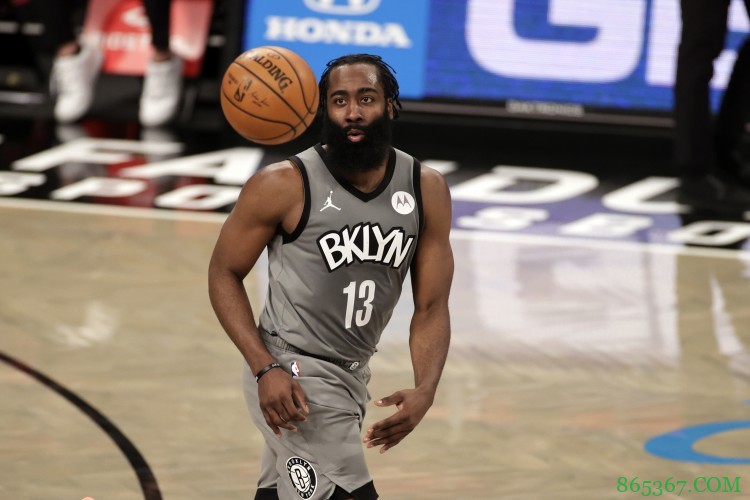 哈登交易新细节：11月与杜兰特确认合作意向 火箭利用76人抬价