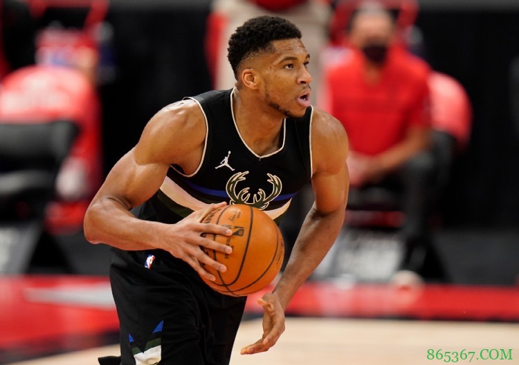 【大发体育评选】3月21日NBA最佳球员:字母哥