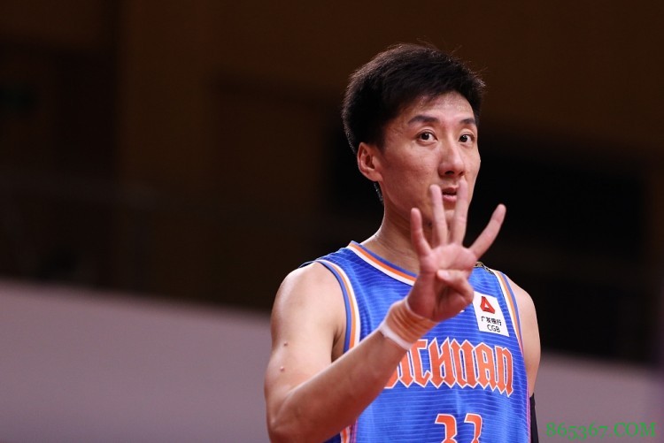 韩硕生涯抢断数超越积臣 升至CBA历史第20位