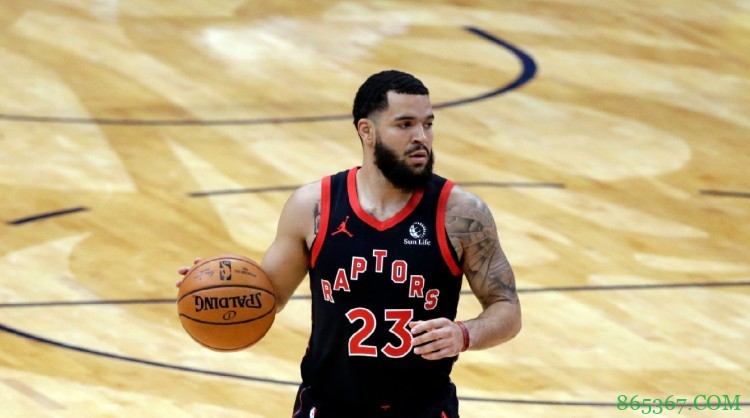 范弗里特:特伦特在场上打得很拼 鲍威尔有机会争取大合同