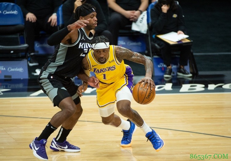 湖记Q&A：球队难通过交易补强 潜在买断市场目标有庄神等人