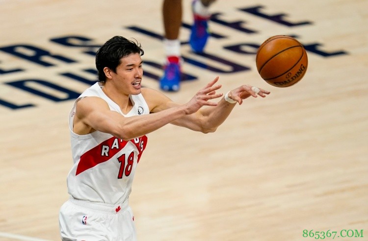 渡边雄太在日本的球衣销量排名第一 库里第二&詹姆斯第五