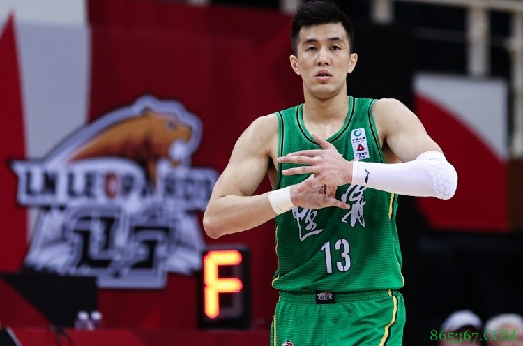 辽篮次节净胜福建25分&反超19分 郭艾伦上半场砍18+10