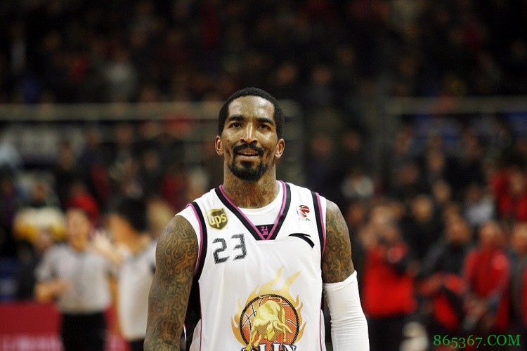 【CBA各项之最】历史单场三分命中数 罗杰斯15记排名第1