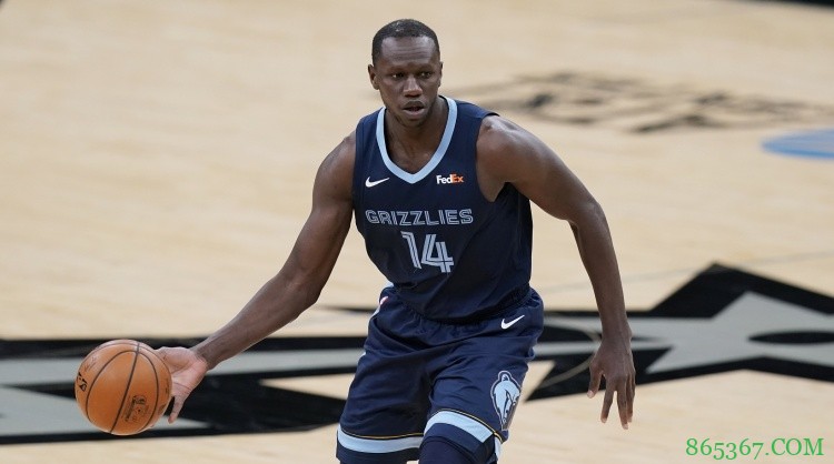 Stein：吉昂计划渡过澄清期后和马刺完成签约