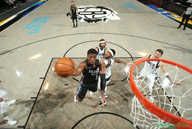 随队记者：活塞与篮网旧将泰勒-库克签下一份10天合同