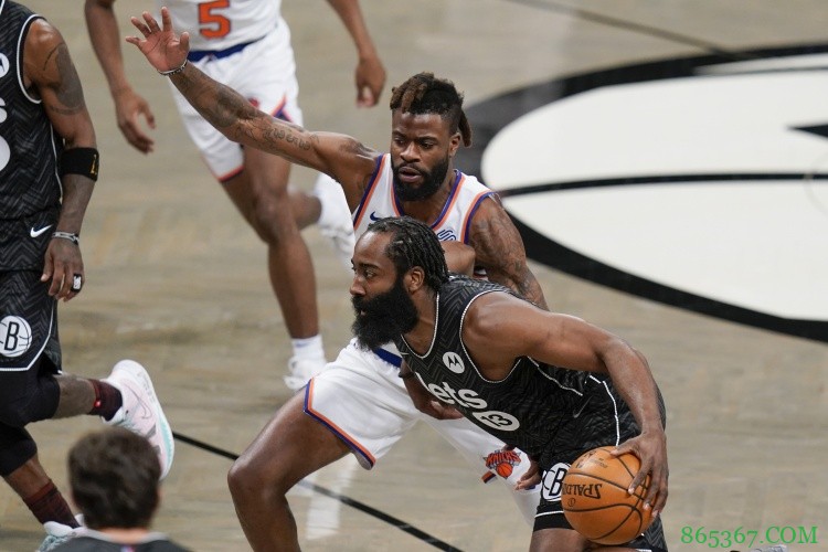 三分不够全面凑！哈登全场揽下21分15板15助 最后两罚杀死比赛