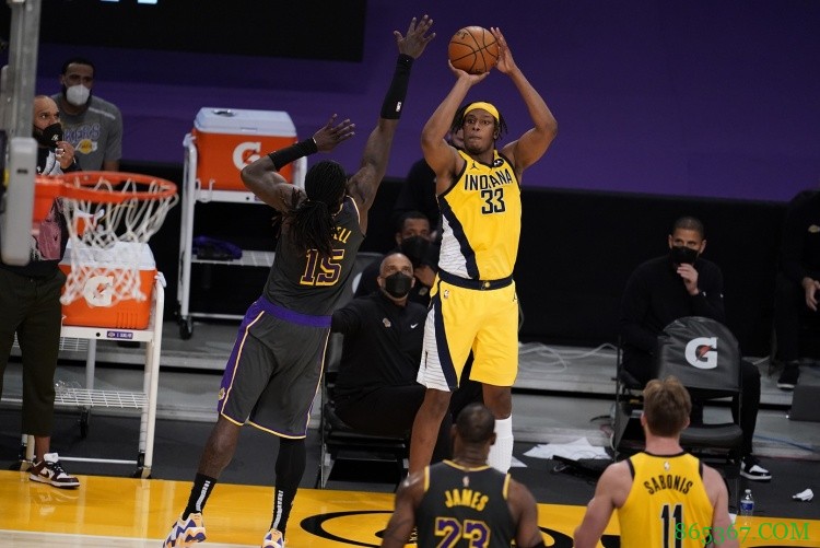 名记：湖人快船等队在试探步行者是否愿意和特纳分道扬镳