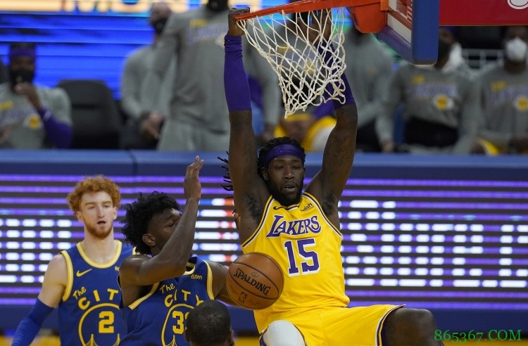 25中25！湖人创联盟近25季以来单场禁区出手全中的最高纪录