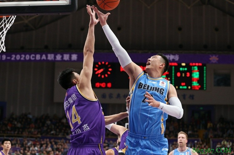 CBA官方：翟晓川因伤不能参加全明星赛 王少杰顶替入选