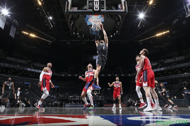 纳什:格里芬的出场时间将逐渐提升 接下来三连客KD不会随队前往