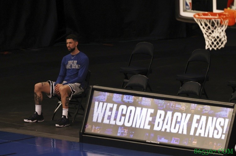 父子团聚?美记:76人有意签下小里弗斯