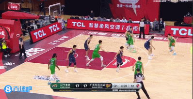 ?炸裂！张镇麟首节7投全中 三分5中5独砍20分