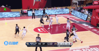 突然炸裂！张镇麟拆炸弹压哨三分&突破强势扣篮2+1