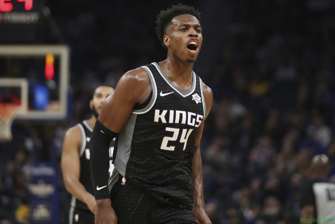 大将风范！希尔德全场29分 三分球11中7助国王险胜湖人