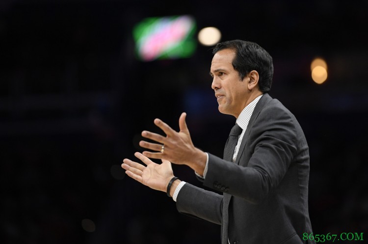 斯波:老将在季后赛中非常重要 希罗最近一直受到伤病困扰