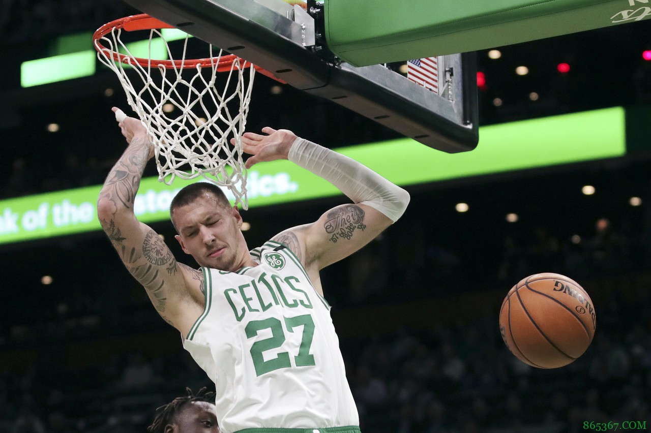 名记：凯尔特人中锋泰斯在三方交易中被送往公牛