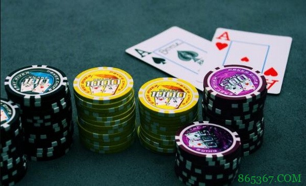 德州扑克不要为了让对手弃牌而超额下注