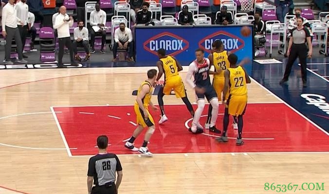 布鲁克斯：加福德预计在这次客场之旅中复出