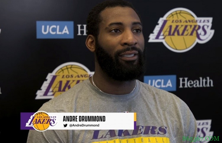 杨毅：庄神攻防中能起到的作用都一般 就是小加索尔多了一个备胎