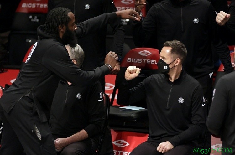 执教水平备受质疑的史蒂夫-纳什 其实做得还不错