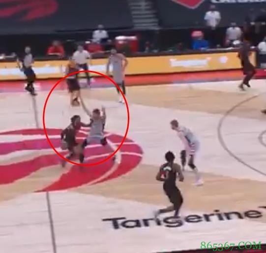 【投票】特伦特压哨绝杀 这TM不是推人犯规?