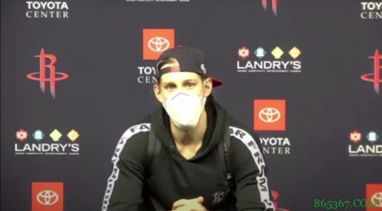 奥利尼克：我们团结一致继续进步 这场我们看到了取胜的机会