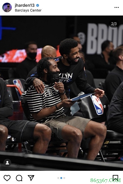 哈登晒与杜欧等人合照:若我们用正确方式打球 天空才是极限