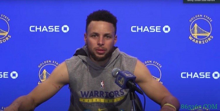 库里：希望怀斯曼不会缺阵太久 他现在挡拆的角度更好了