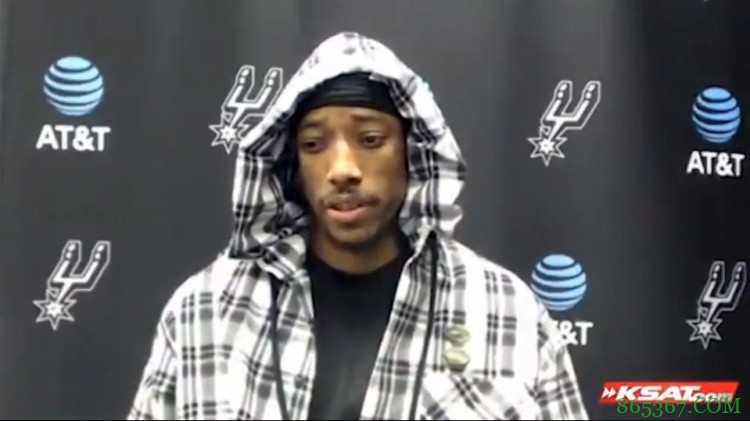 德罗赞谈绝杀：尽可能压时间 出手时保持专注