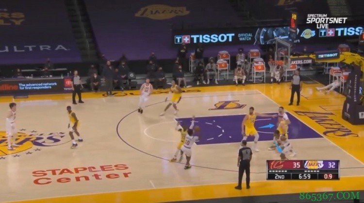 【球队分析】无詹无眉,湖人防守不降反升?