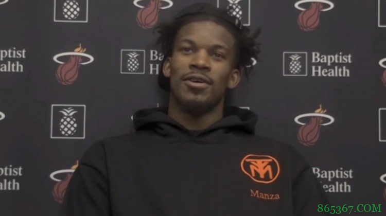 热火本赛季防守好的原因?巴特勒打趣:我们甩掉了小琼斯