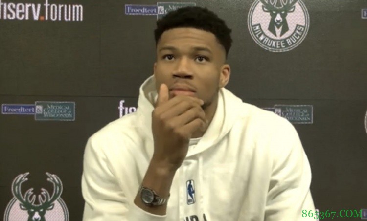 字母哥:希望可以上场更多时间 灰熊今天投进很多高难度的球