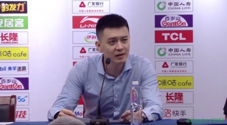 杨鸣：进攻很流畅 防守上将对方重点人的命中率压得非常低