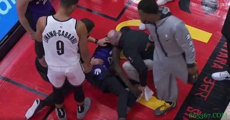 猛龙官方：布歇左膝扭伤 本场比赛不会回归