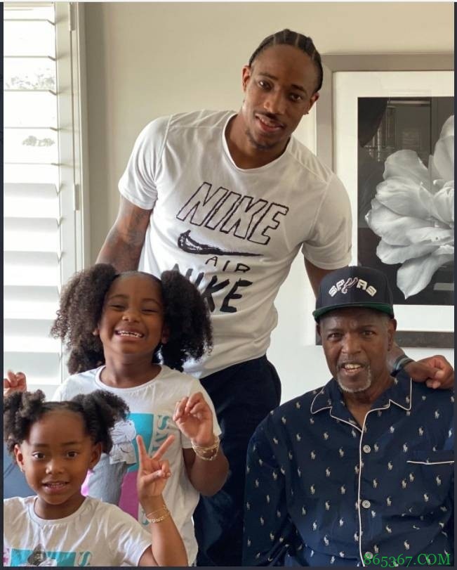 凯西：德罗赞的父亲常告诉我 要像对待儿子一样对待德罗赞