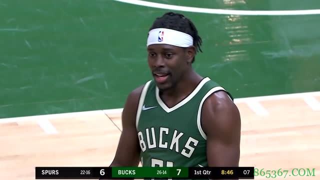 ?字母哥26+8+15 沃克31+6 雄鹿七人得分上双取六连胜