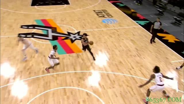 ?加兰德37分 塞克斯顿22+5 德罗赞20分 骑士大胜马刺止5连败