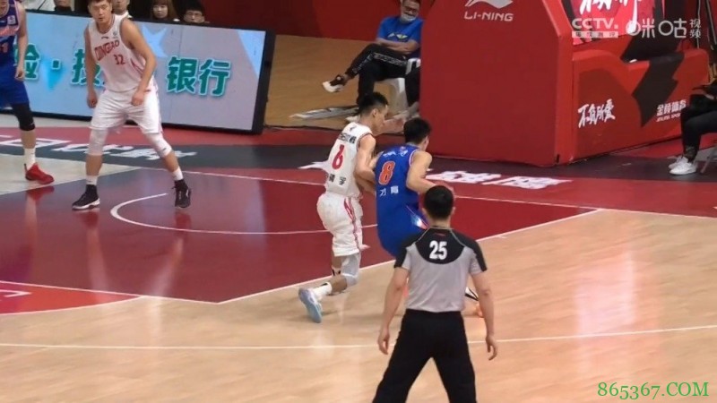 ?达卡里31+10 周琦19+9 青岛大胜新疆豪取5连胜