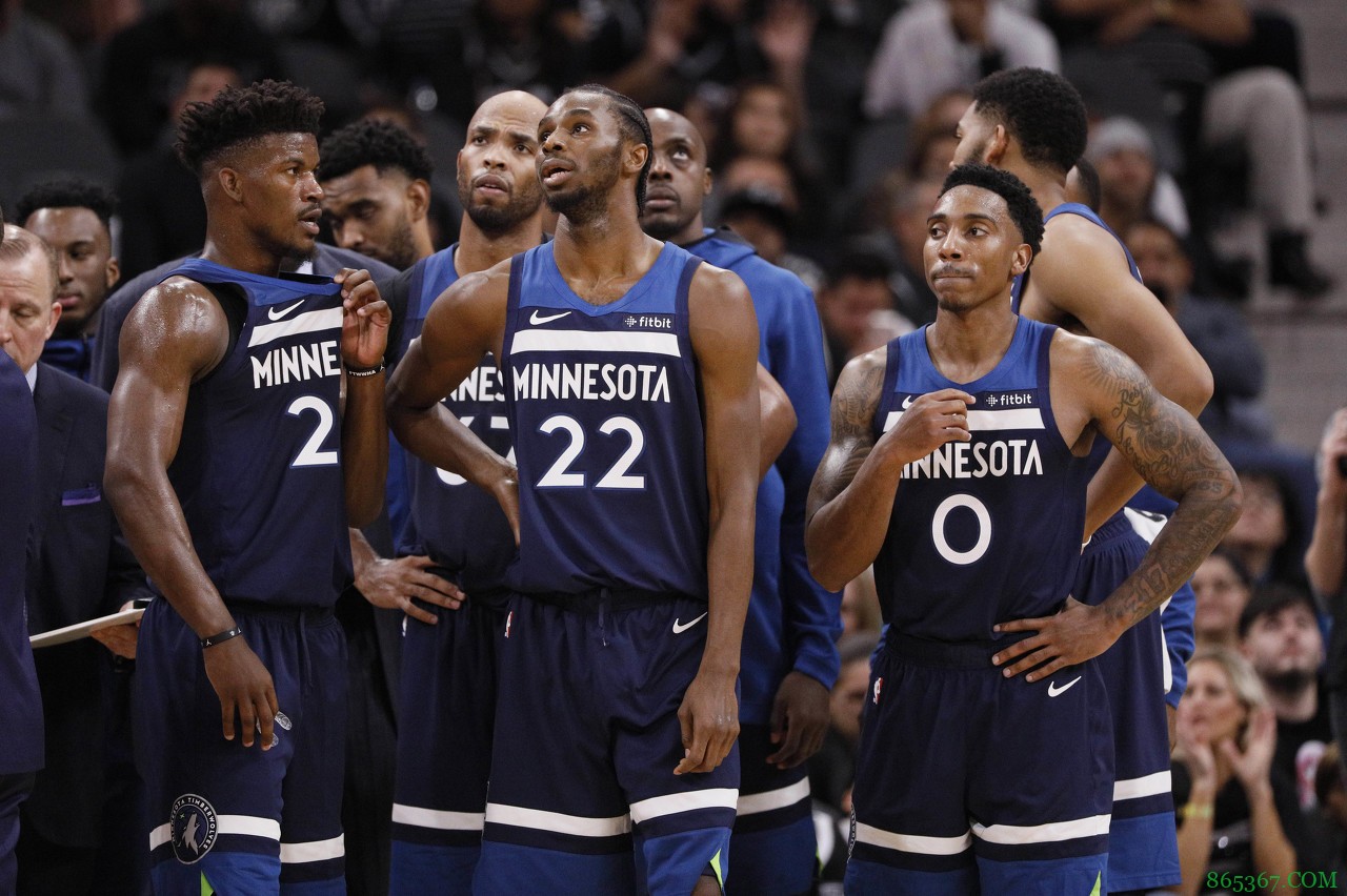 克劳福德:巴特勒曾戴着劳力士和狼崽们训练然后把队友“杀”光