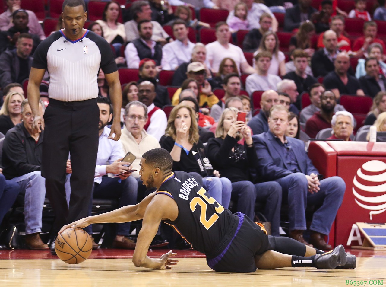 【分析】折戟十载,老炮儿带领下的太阳终于走上复兴之路