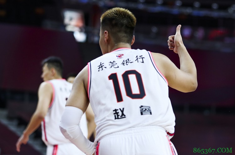 广东vs山东述评：联盟第一名不副实？广东一节打花  先下一城！