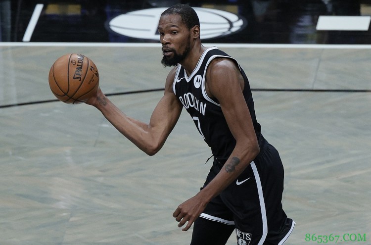 纳什:没有因比分落后提前撤下杜兰特 他需要适应正常的工作量