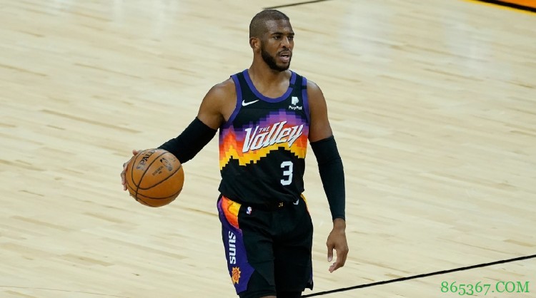 保罗谈助攻超越魔术师：会把比赛用球寄给他 看他是否会给我签名