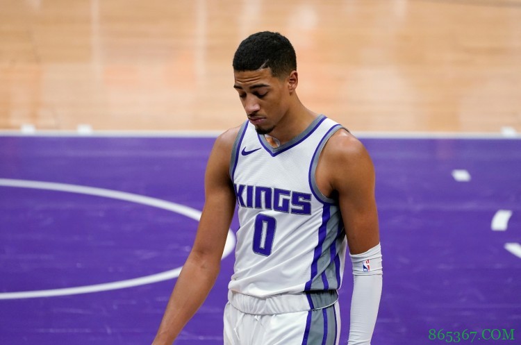 哈利伯顿：我们不能再陷入连败 我们必须从失利中学习